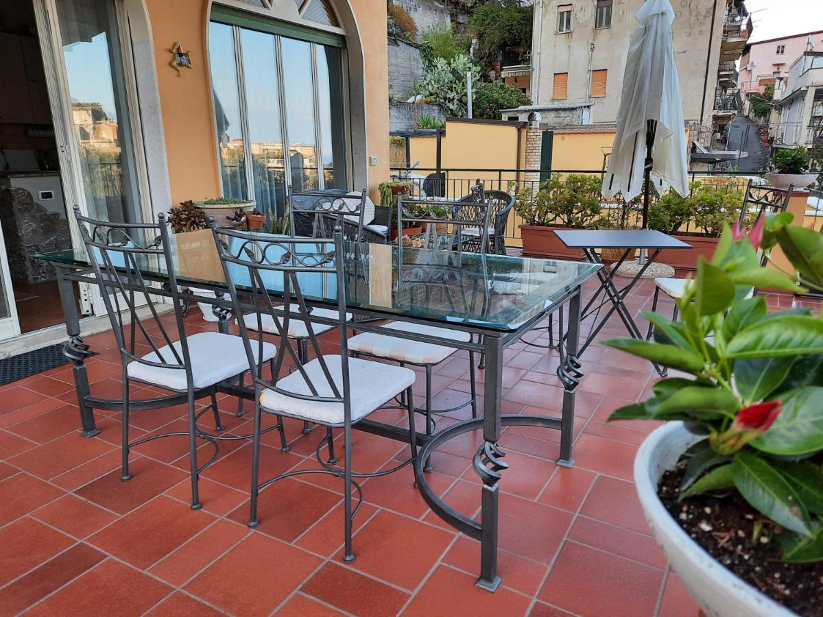 B&B Greco Home Taormina Eksteriør billede