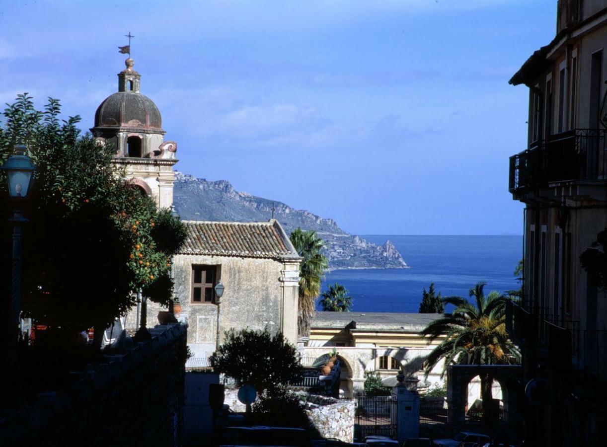 B&B Greco Home Taormina Eksteriør billede